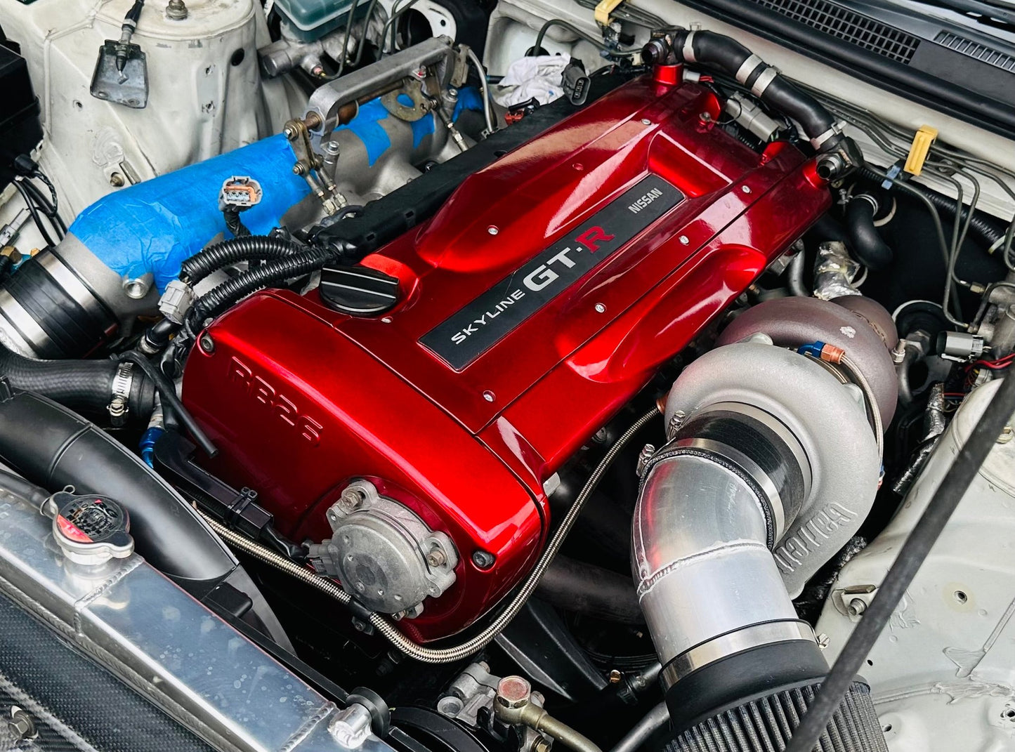 Nissan RB26 R34 GTR 发动机盖 - 完整 4 件 - CANDY RED